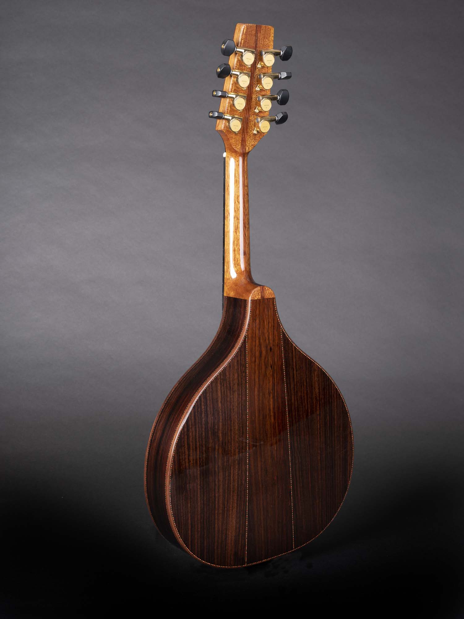 https://www.fyldeguitars.com/mandolins/signature%20touchstone%20mandolin/Signature%20Touchstone%20DSCF0188.jpg